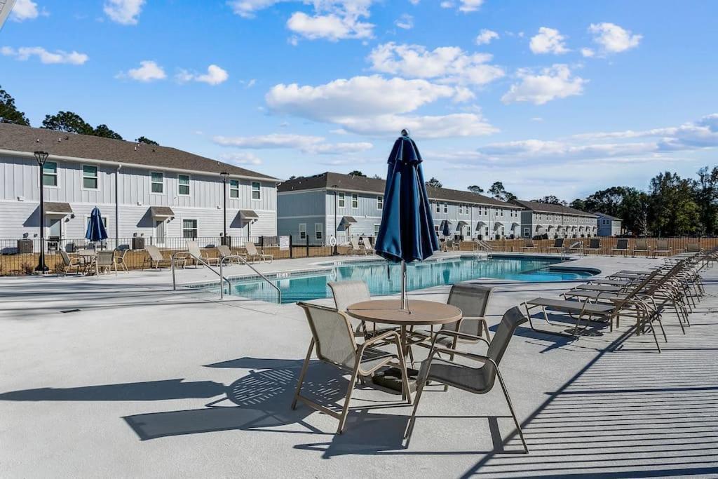 Luxury Townhome Near Downtown And Pensacola Beach 外观 照片